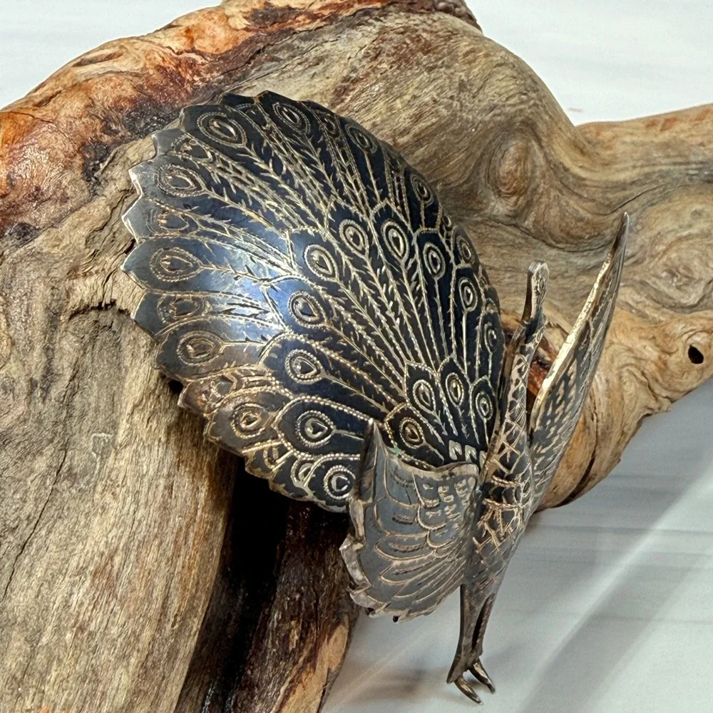 Vintage Siam Sterling Silver Niello Peacock Brooch Hinged Articulated Tail 22.9g